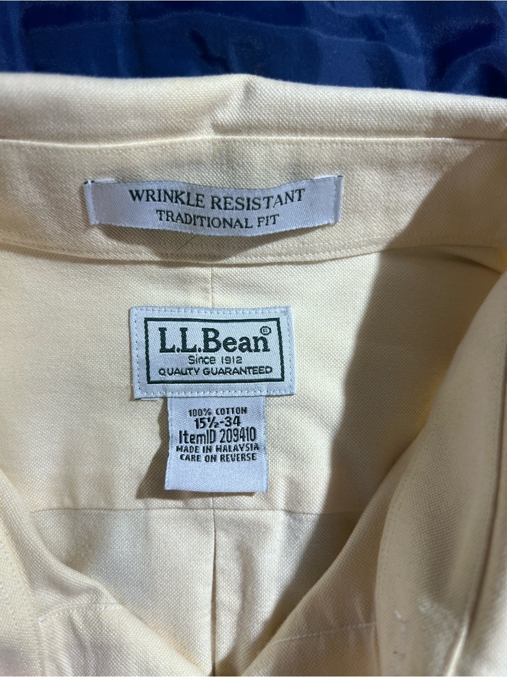 L.L. Bean Men’s Large Traditional Fit Wrinkle-Resistant Pants — Light Cream